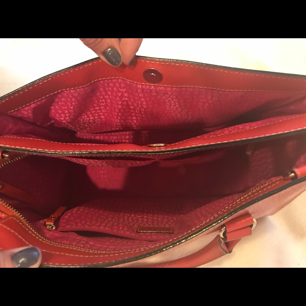Kate Spade bag. - Picture 3 of 4